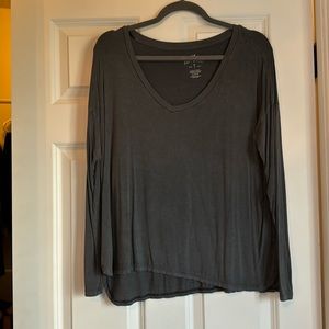 American Eagle Soft & Sexy Gray Long Sleeve